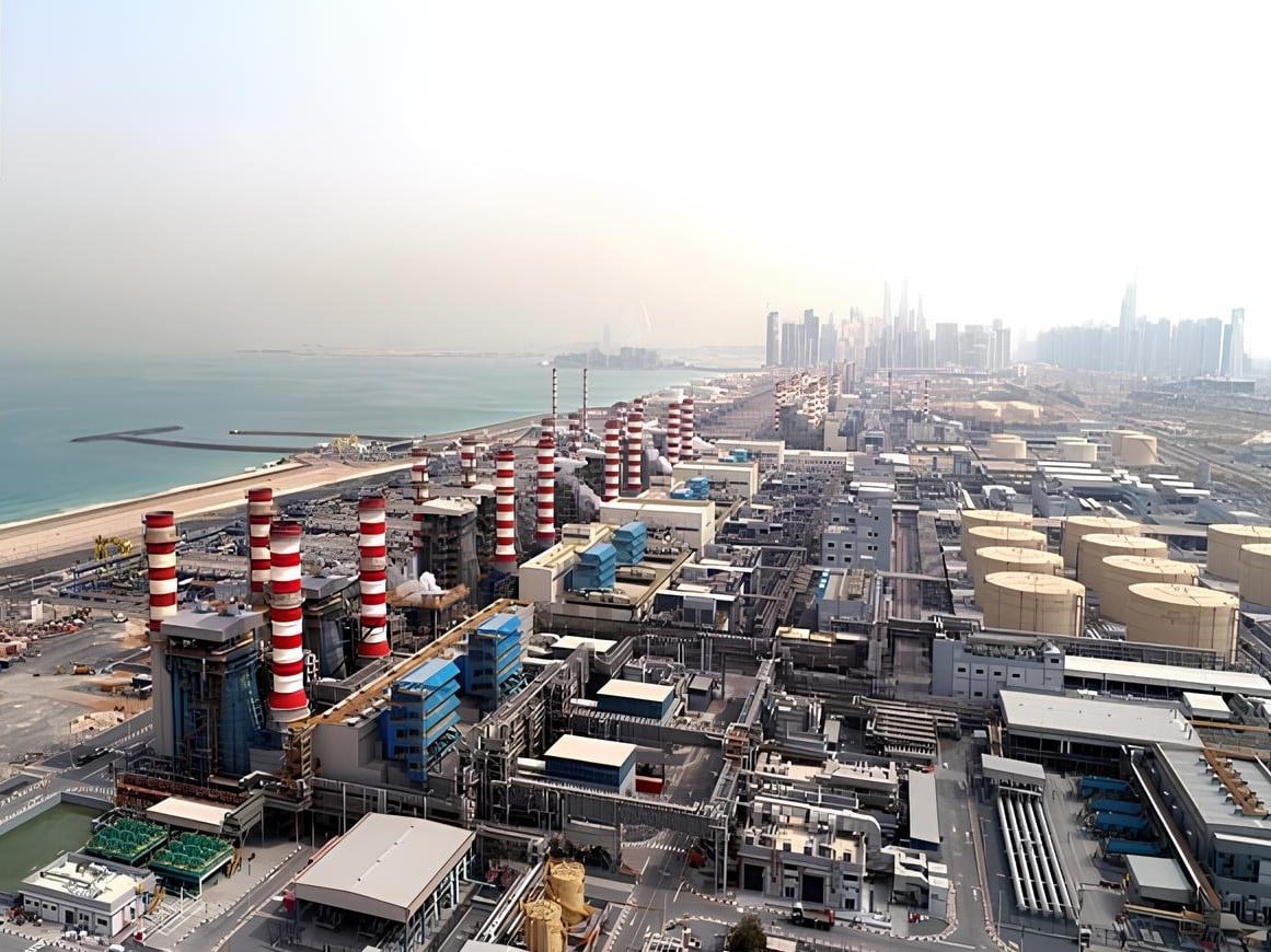 مجمع جبل علي للطاقة وتحلية المياه - الصورة من موقع هيئة كهرباء ومياه دبي