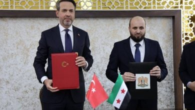 Photo of سوريا وتركيا توقعان اتفاقية غاز وكهرباء ضخمة