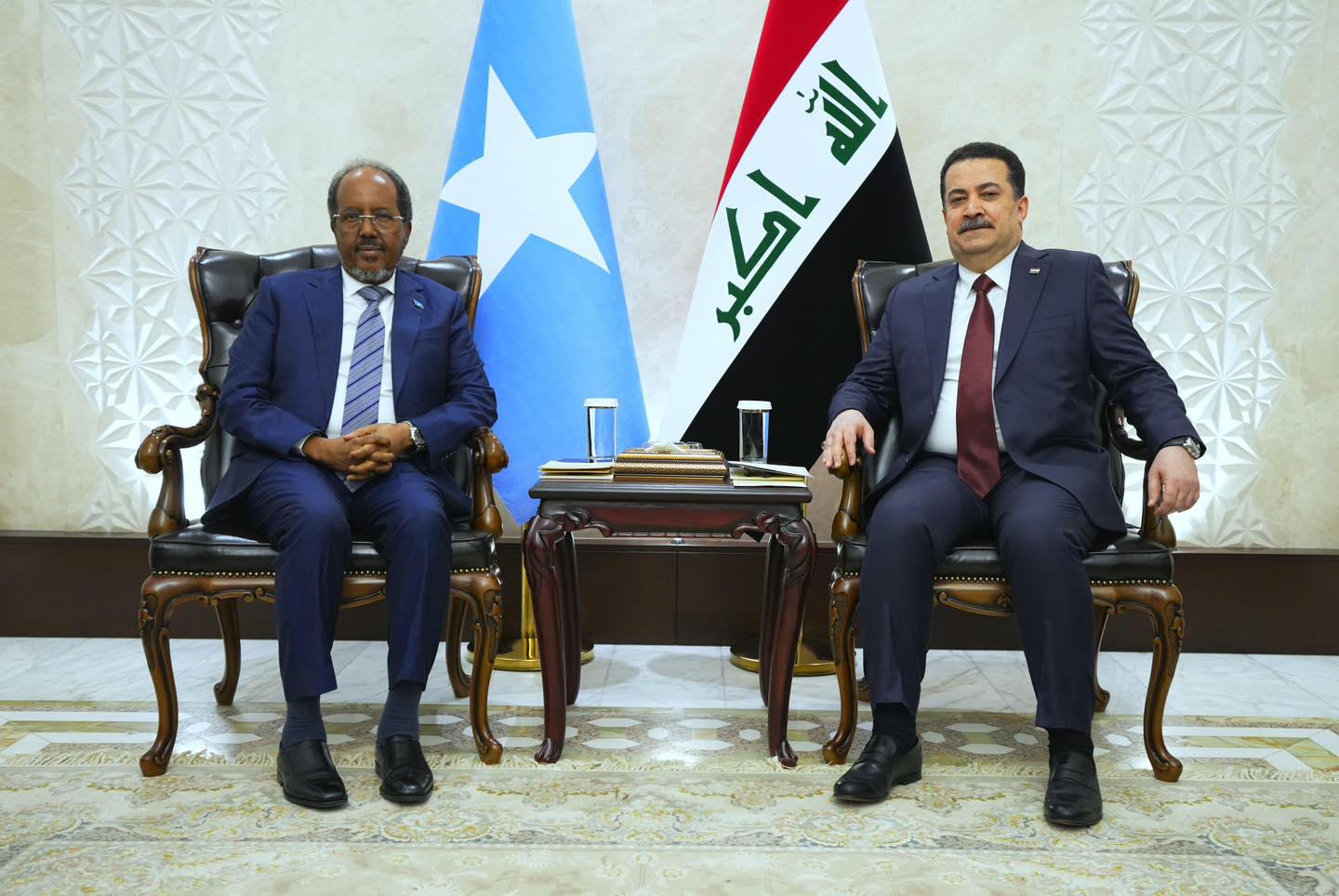 جانب من المباحثات العرافية الصومالية