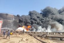 Photo of حرائق ضخمة بمستودعات الوقود في السودان لليوم الثاني (صور)