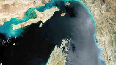 Photo of البرلمان الإيراني يوافق على إغلاق مضيق هرمز.. دروس من التاريخ (تقرير)