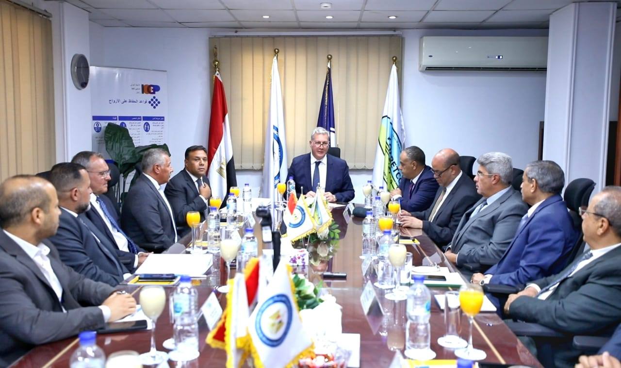 اجتماع وزير البترول المصري المهندس كريم بدوى بمقر شركة شمال البحرية للبترول "نوربيتكو" بالمعادي