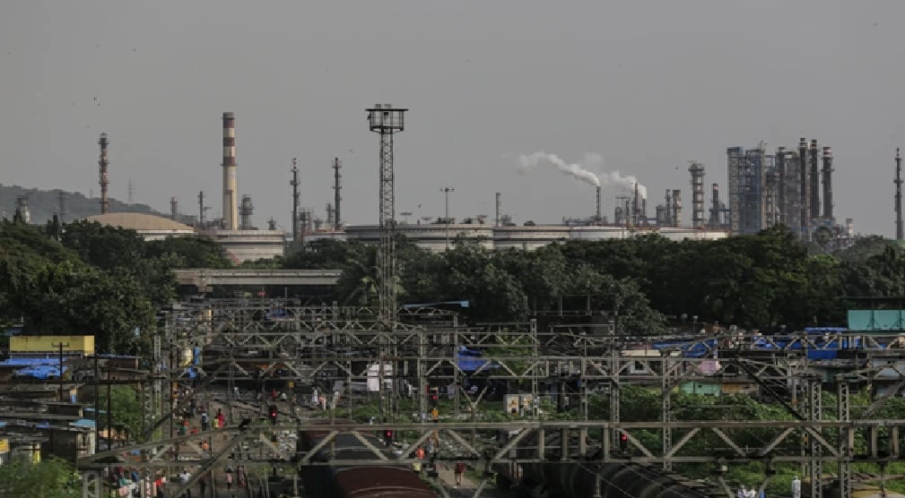 مصفاة نفط تابعة لشركة بهارات بتروليوم في مدينة مومباي بالهند