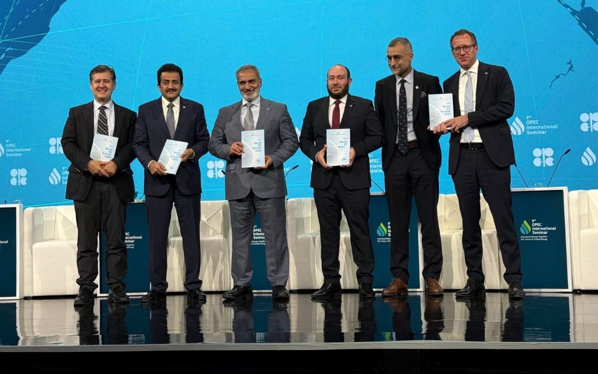 جانب من فعاليات إطلاق تقرير توقعات النفط العالمية 2025 بحضور أمين عام أوبك