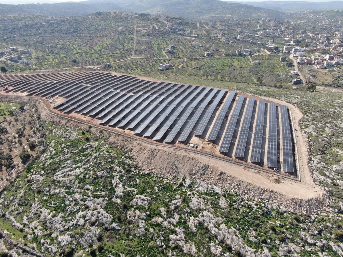 محطة طاقة شمسية في فلسطين