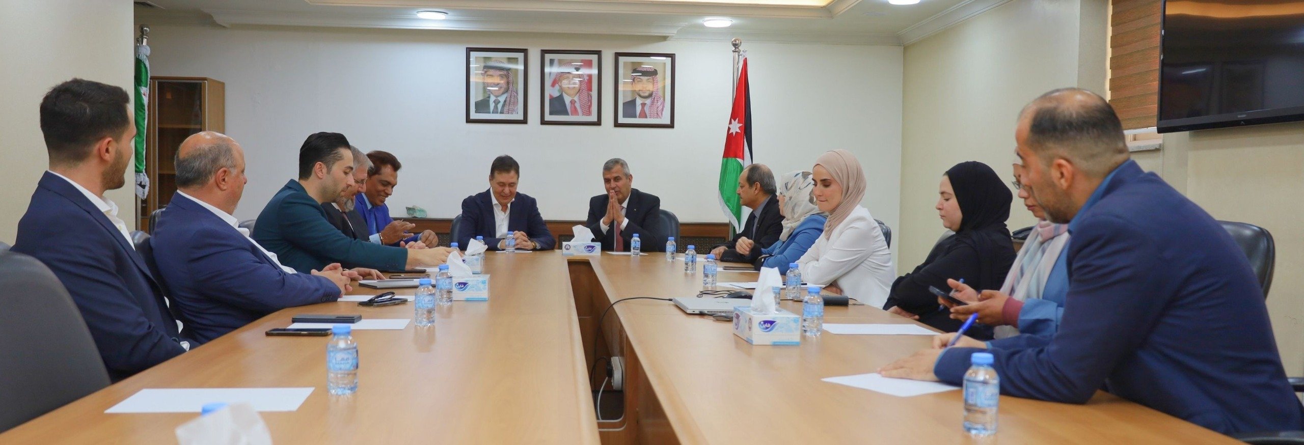 من مراسم اتفاقية استغلال الذهب في الأردن