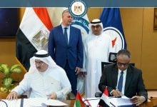 Photo of 3 شركات تقتنص عقودًا للتنقيب عن النفط والغاز في مصر