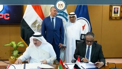 Photo of 3 شركات تقتنص عقودًا للتنقيب عن النفط والغاز في مصر