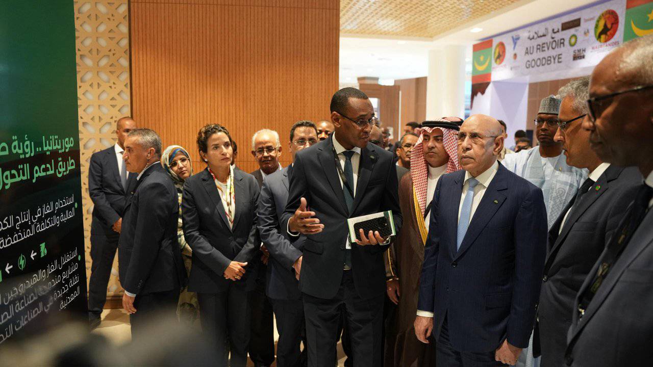 وزير الطاقة المغربية خلال مشاركتها في مؤتمر موريتانيد 2025