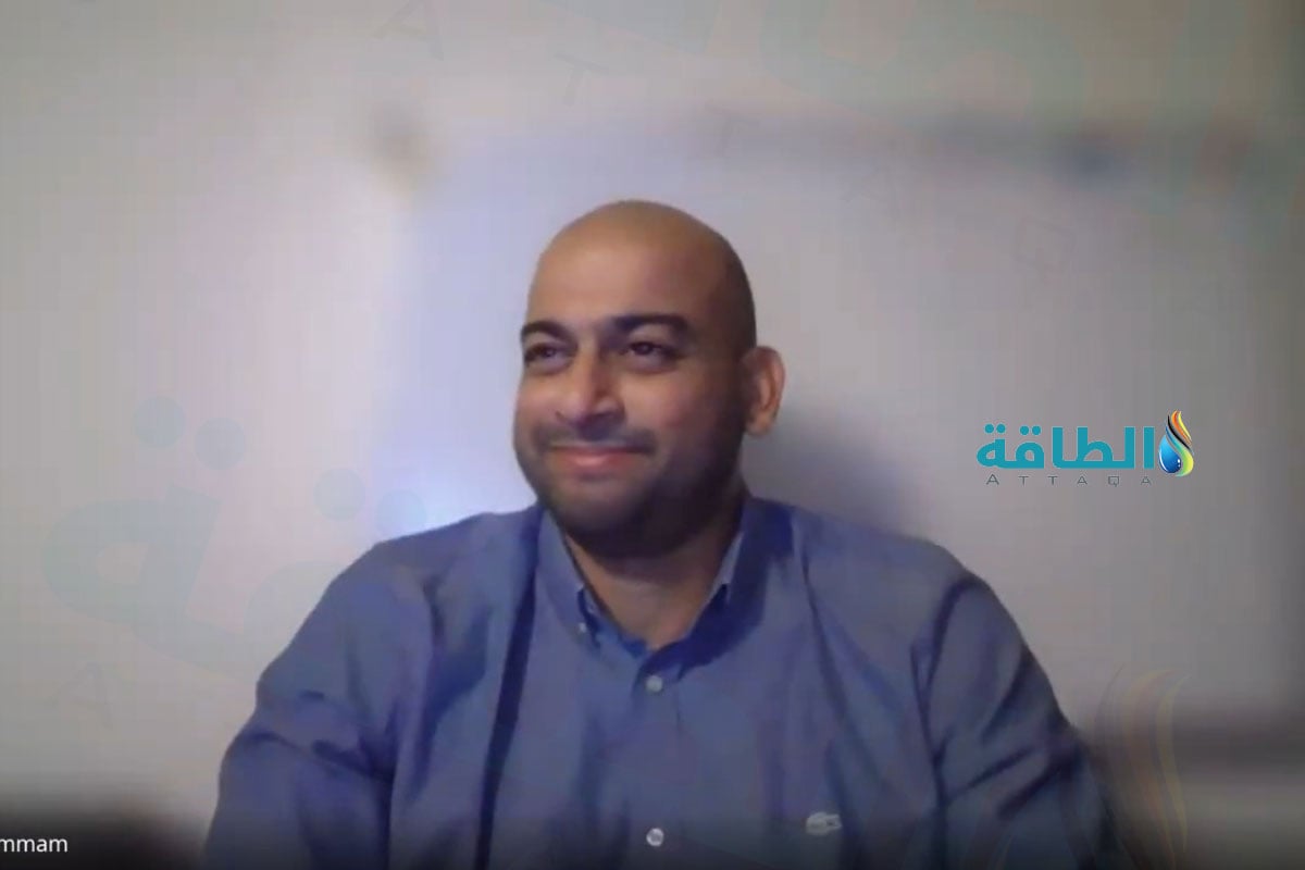 خبير الطاقة المستدامة المهندس أحمد همام خلال ندوة حول أهمية طاقة الرياح في تحول الطاقة