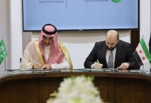 Photo of السعودية تدعم سوريا بـ1.6 مليون برميل نفط مجانًا (فيديو)