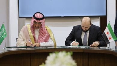 Photo of السعودية تدعم سوريا بـ1.6 مليون برميل نفط مجانًا (فيديو)