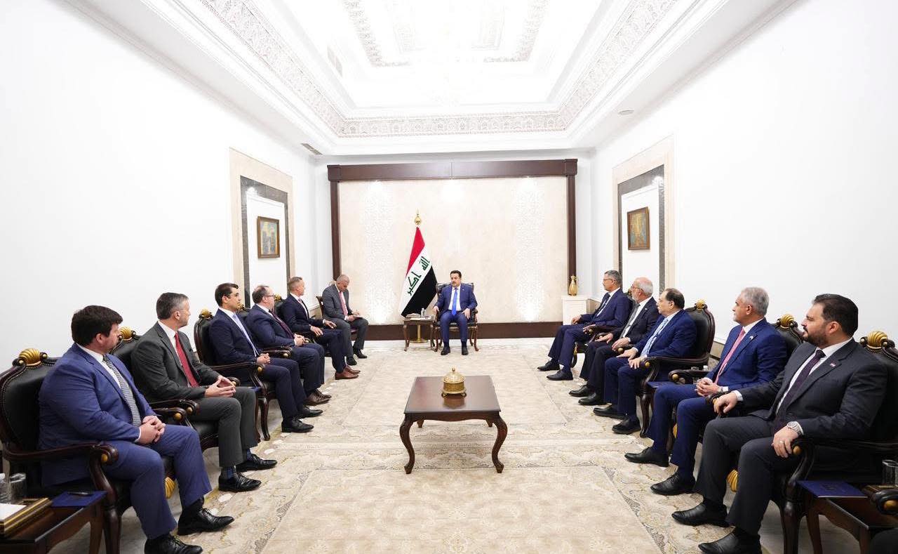 من مراسم توقيع مذكرة التفاهم مع إكسون موبيل- الصورة من وزارة النفط العراقية (8 أكتوبر 2025)