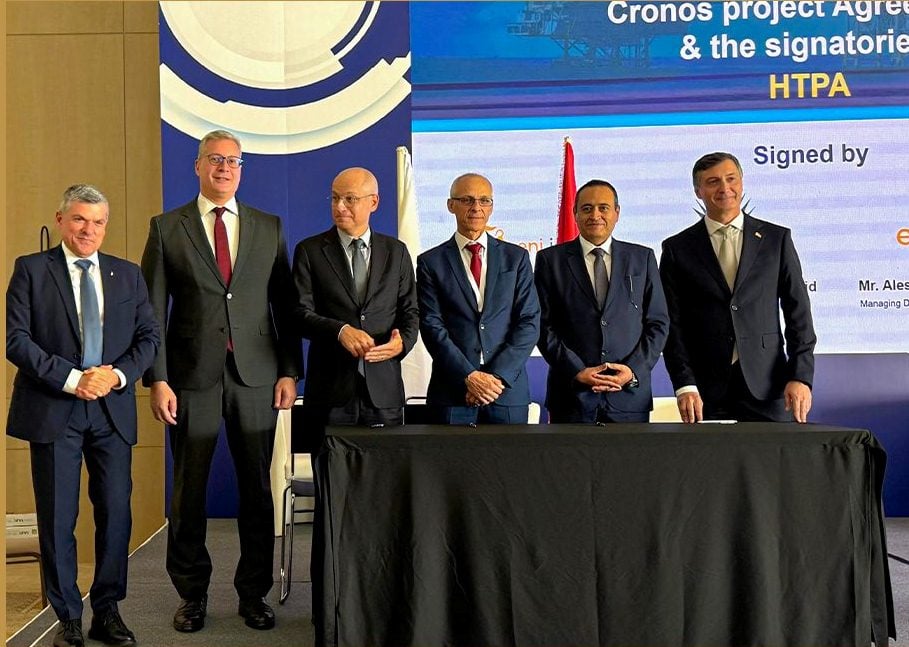 من مراسم توقيع اتفاقيات نقل الغاز القبرصي إلى مصر