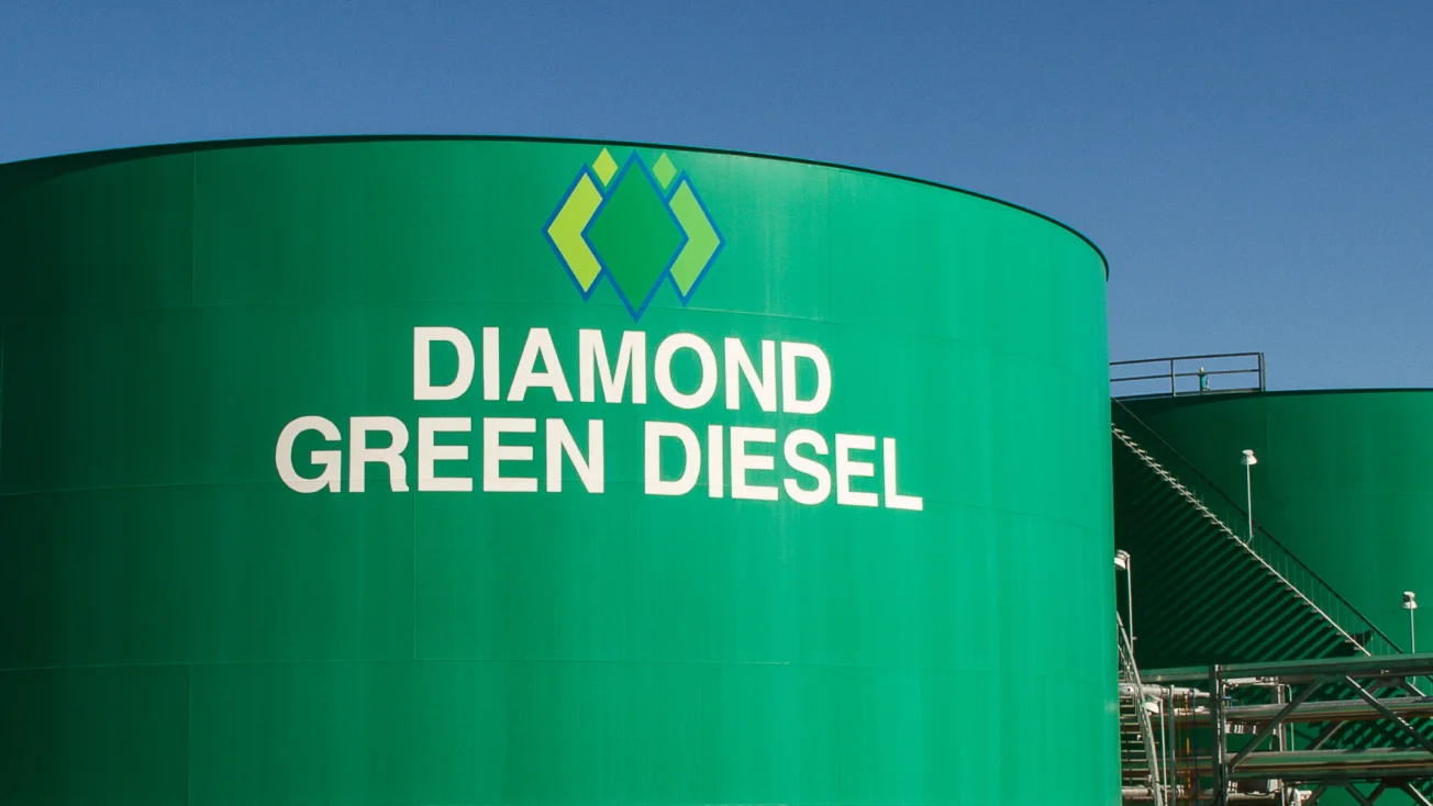 جانب من متشآت مصنع دايموند غرين ديزل في كاليفورنيا