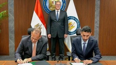 Photo of منصة حفر عملاقة تبدأ التنقيب عن الغاز بـ5 آبار في مصر.. قريبًا