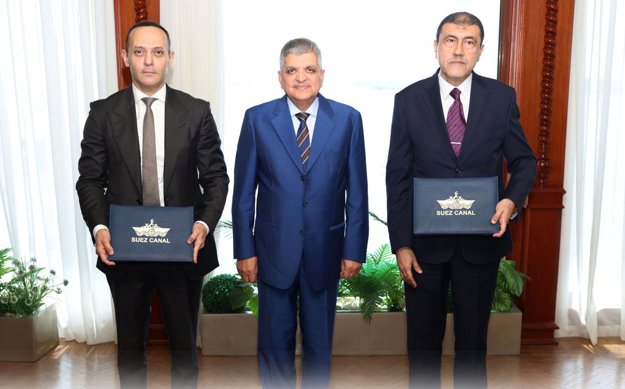 من مراسم توقيع اتفاقية مشروع البتروكيماويات- الصورة من هيئة قناة السويس (22 أكتوبر 2025)