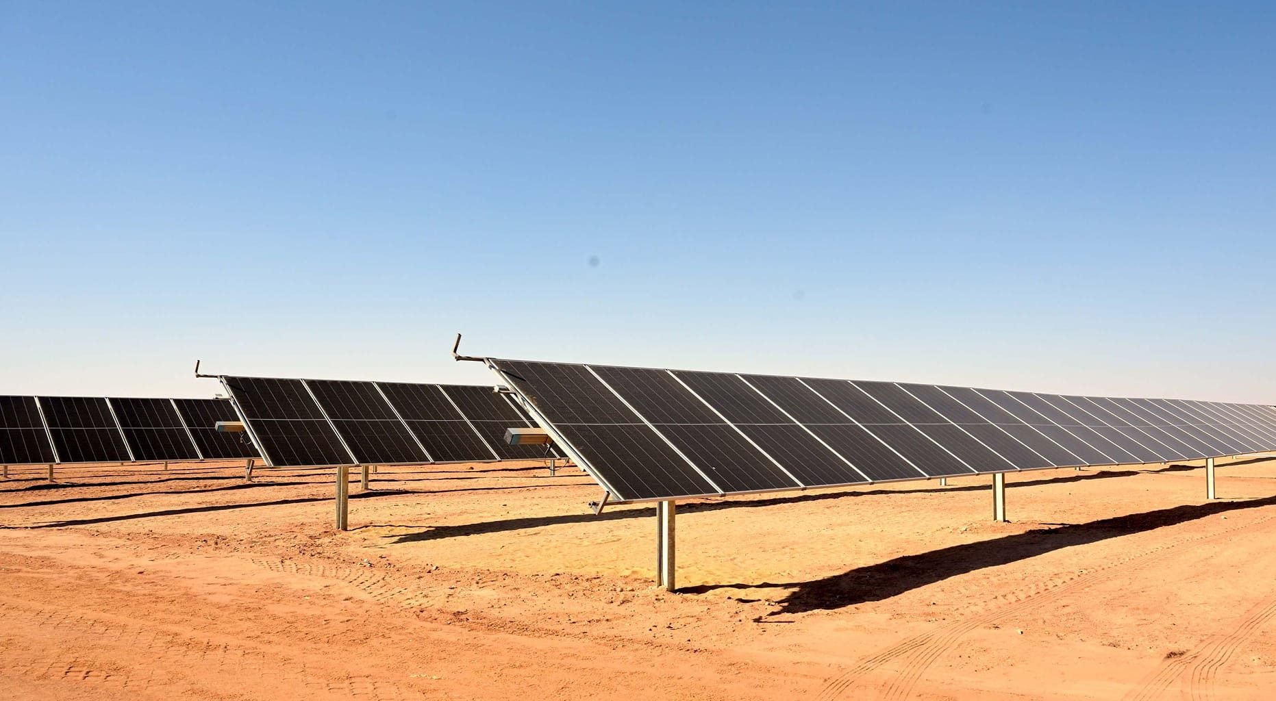 واردات مصر من الألواح الشمسية الصينية في 2025