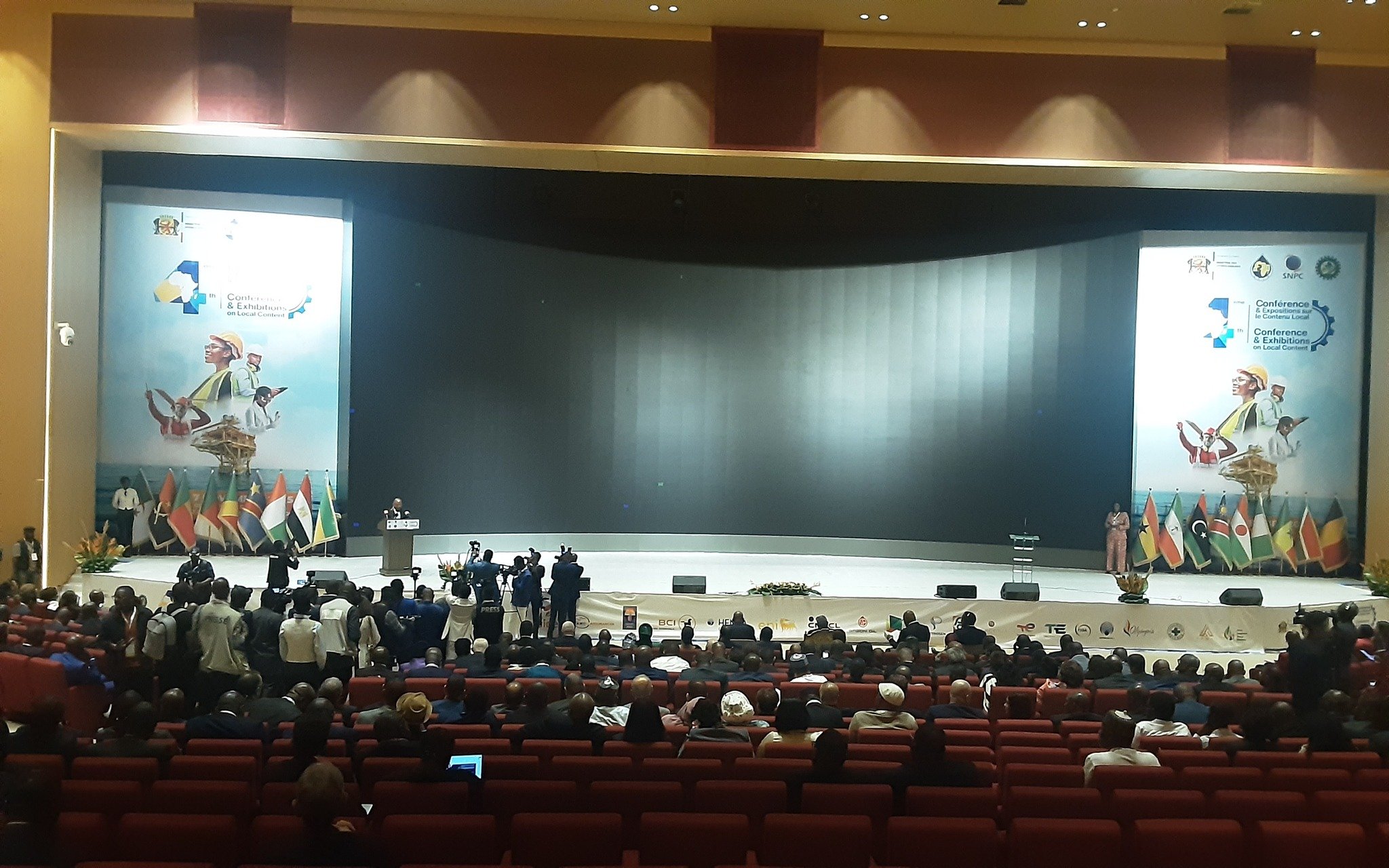 جانب من فعاليات الدورة العادية الـ48 للمجلس الوزاري لمنظمة الدول الأفريقية المنتجة للنفط- الصورة من وزارة الطاقة الجزائرية