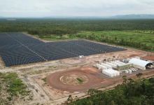 Photo of الطاقة الشمسية الهجينة والبطاريات في أستراليا.. مشروعات توفر الكهرباء للمنشآت الصناعية (تقرير)