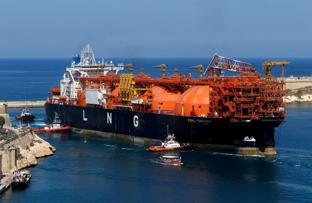 ناقلة للغاز المسال