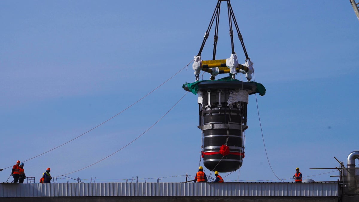 أول مفاعل ملح منصهر يحول الثوريوم إلى يورانيوم في العالم