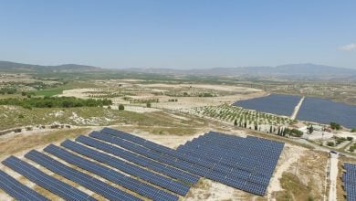 Photo of اتفاقيات شراء الكهرباء المتجددة تتراجع 60% في أوروبا.. الأسباب والحلول