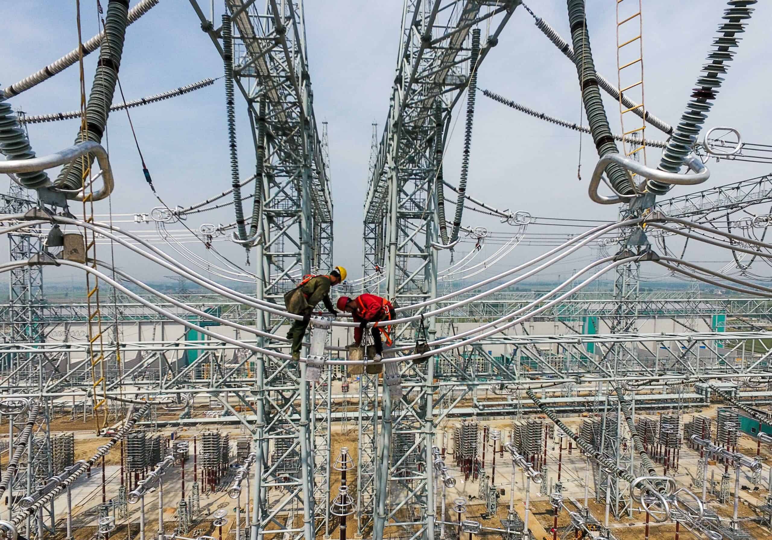جانب من شبكات الكهرباء في الصين