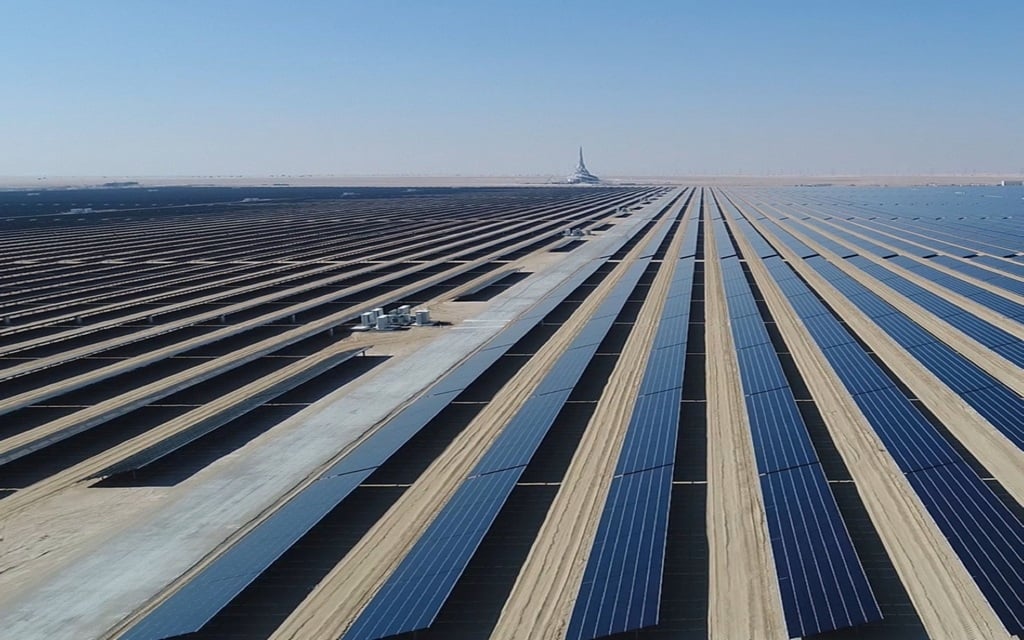 مجمّع محمد بن راشد آل مكتوم للطاقة الشمسية