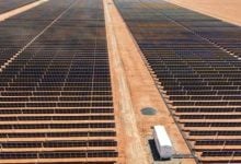 Photo of أكبر مشروع طاقة متجددة خارج الشبكة في أستراليا يركّب 60 ألف لوح شمسي