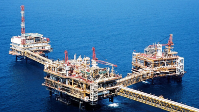 Photo of حقل نفط عربي ضخم يمنح عقدًا جديدًا.. احتياطياته تتجاوز مليار برميل