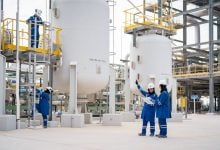 Photo of مصير مشروعات بتروفاك الإمارات بعد تعثر الشركة عالميًا