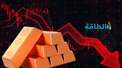 Photo of أسعار الذهب تنخفض 10 دولارات.. وضغوط من صعود الدولار الأميركي