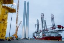 Photo of فشل إطلاق أول سفينة لتركيب توربينات الرياح البحرية في أميركا