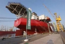 Photo of شركة إماراتية تُحول ناقلة نفط إلى وحدة عائمة.. وتعلن وجهتها القادمة