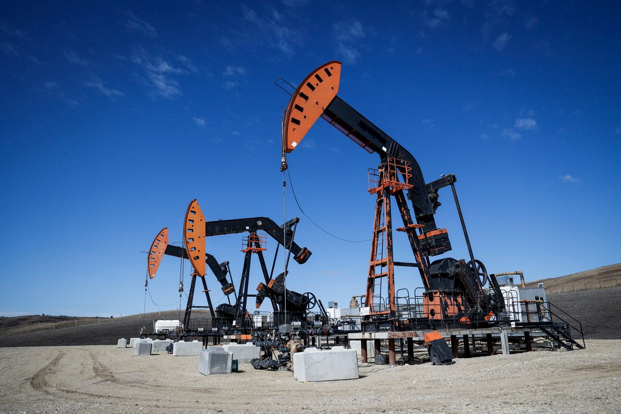 منصات حفر مملوكة لشركات النفط الوطنية