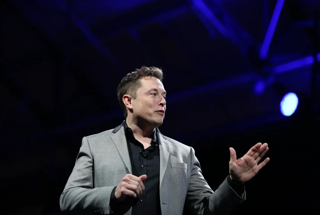 الرئيس التنفيذي لشركة تيسلا إيلون ماسك