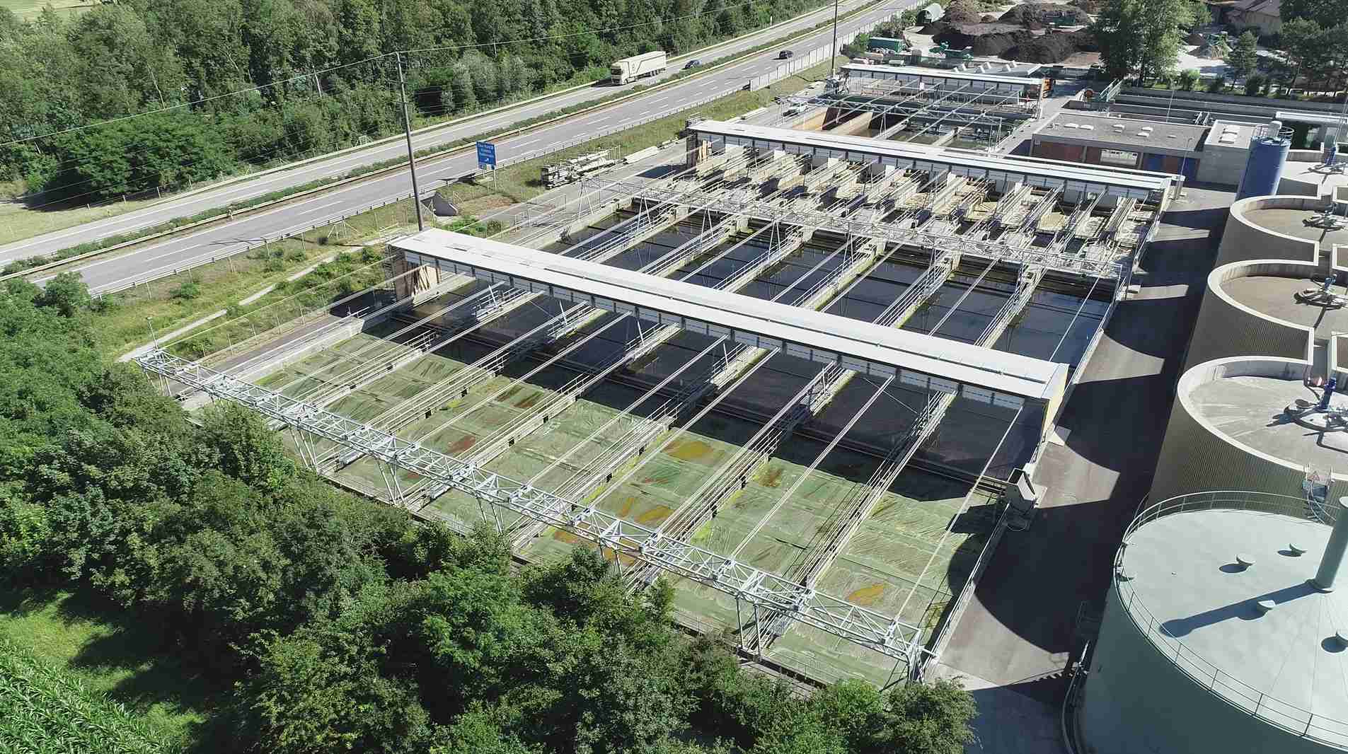 أكبر سقف شمسي قابل للطي في العالم