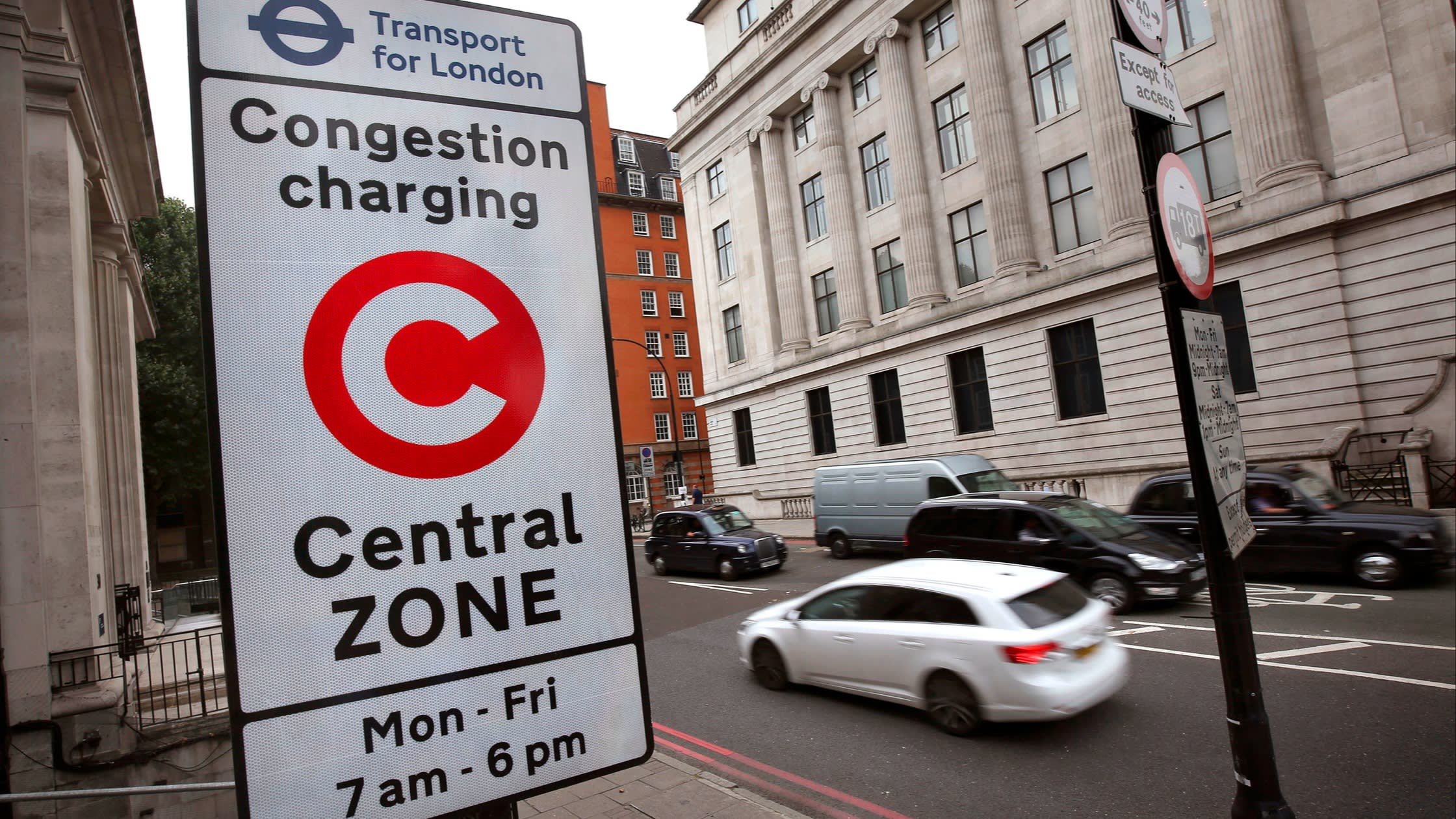 السيارات الكهربائية في بريطانيا