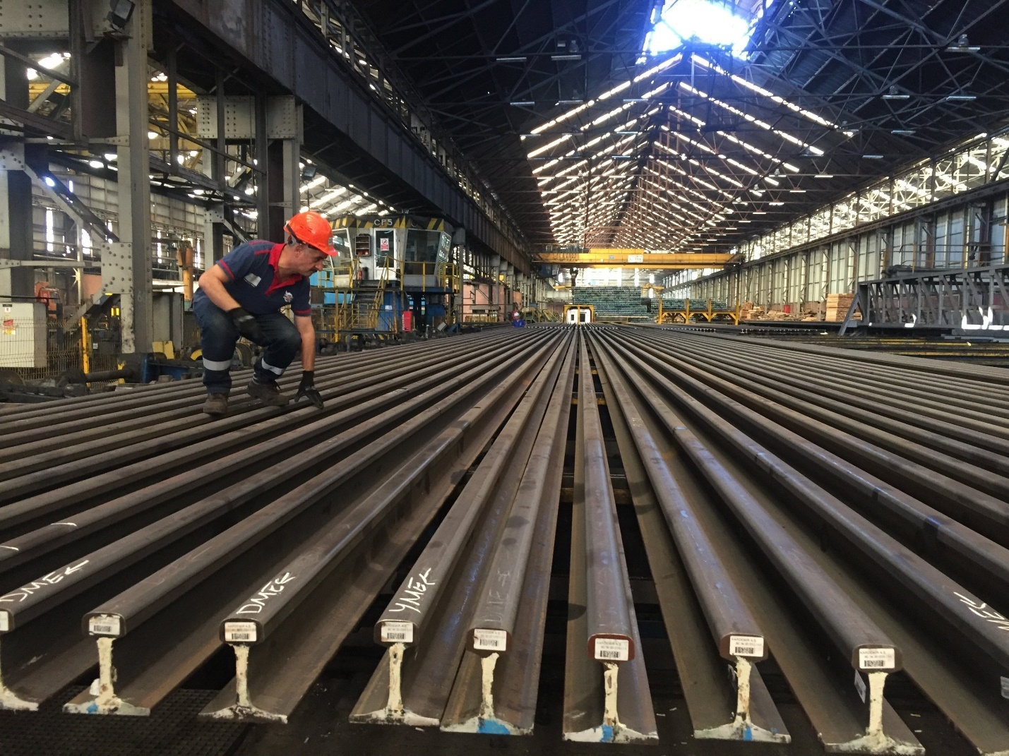 مصنع للحديد والصلب في مدينة كارابوك شمال تركيا