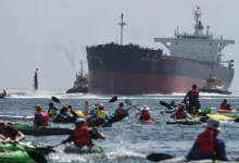 Photo of ميناء تصدير الفحم الأسترالي يستعد للعمل بعد هجوم نشطاء المناخ