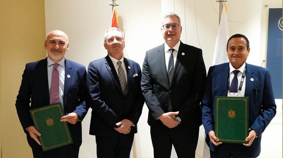 حقل ظهر المصري