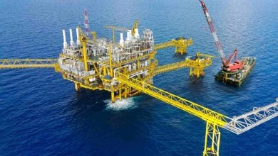 Photo of النفط والغاز في أفريقيا.. الطريق إلى كهرباء موثوقة تنقذ الملايين من فقر الطاقة (تقرير)