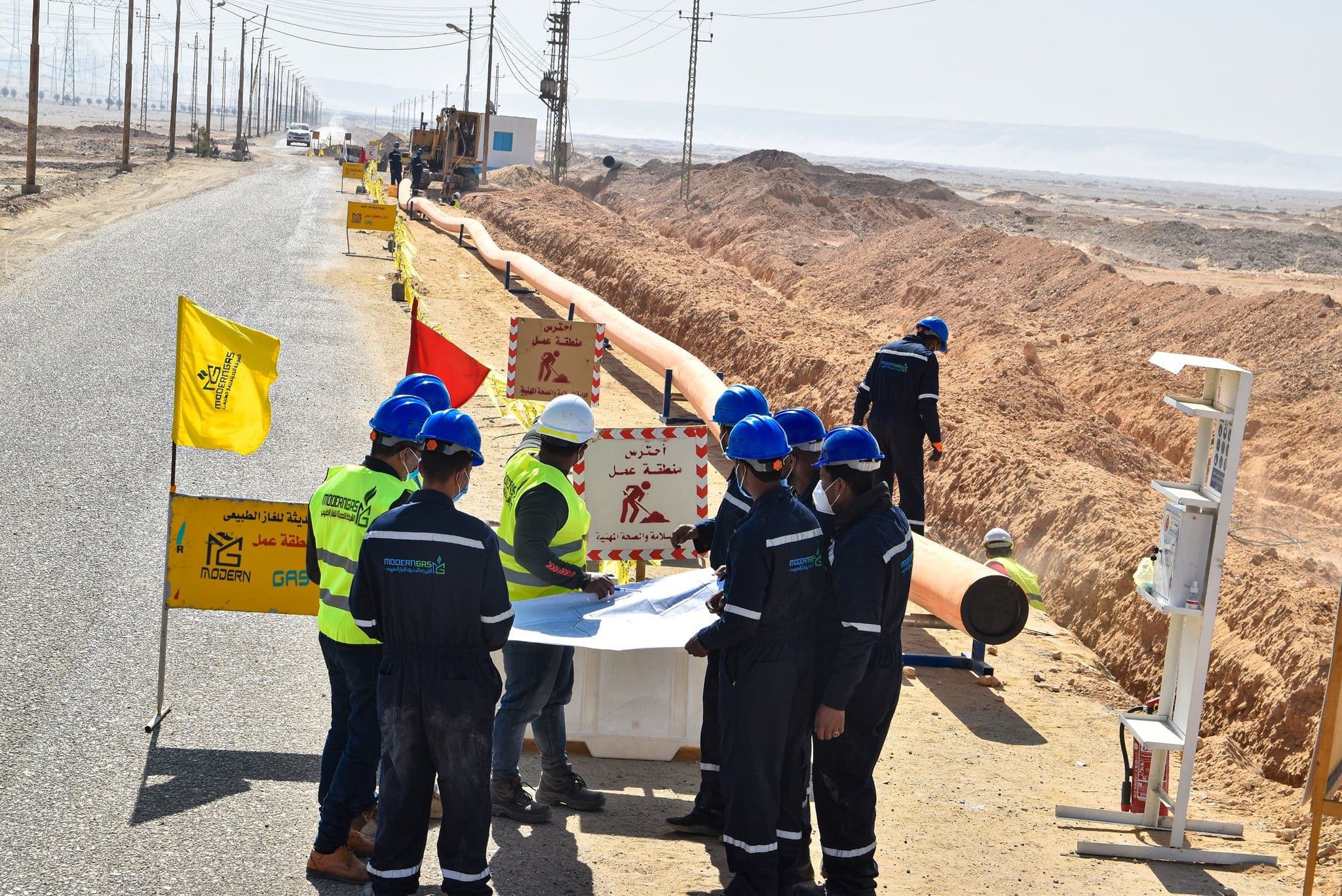 جانب من مشروعات خطوط أنابيب نقل وتوزيع الغاز في مصر