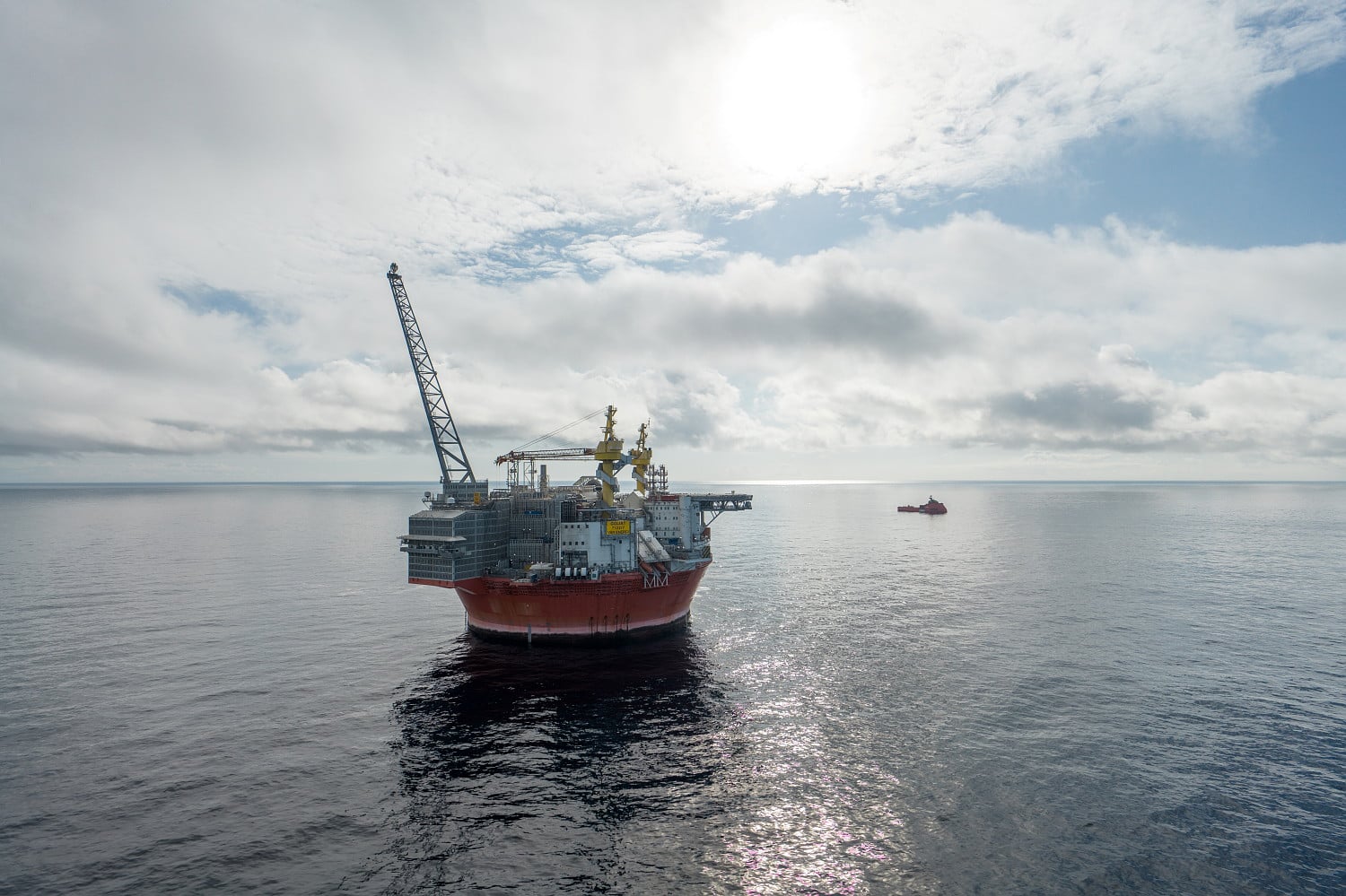 وحدة الإنتاج والتخزين والتفريغ العائمة غوليات 