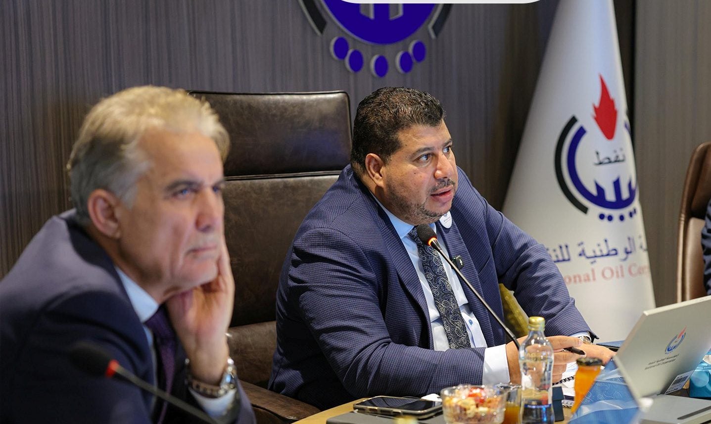 جانب من الاجتماعات- الصورة من المؤسسة الوطنية للنفط