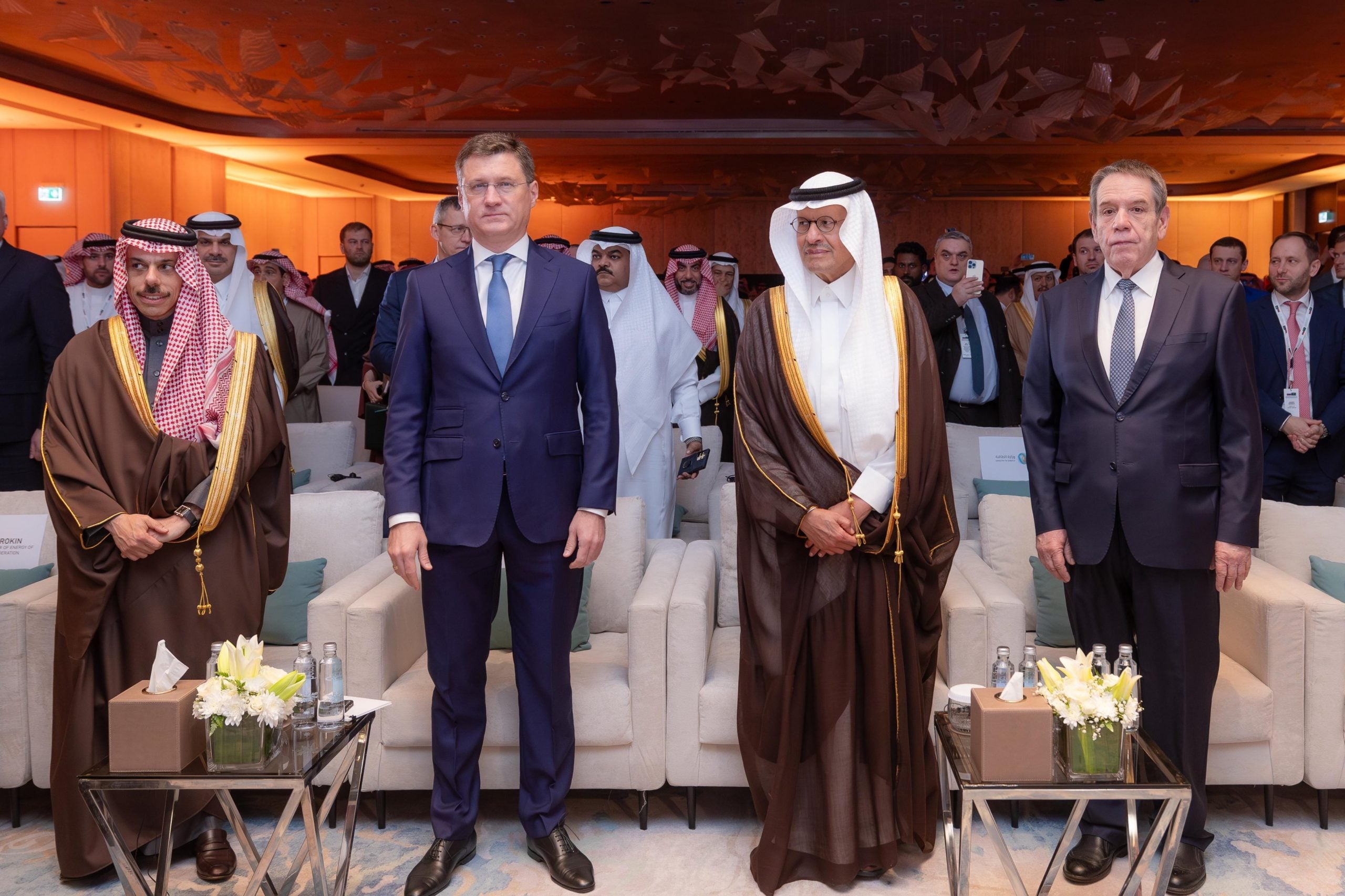 من افتتاح فعاليات منتدى الاستثمار والأعمال السعودي–الروسي- الصورة من وزارة الطاقة (1 ديسمبر 2025)
