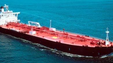 Photo of أسطول الظل يجدد دماءه بناقلات نفط مستعملة.. ويتحدى العقوبات الغربية (تقرير)