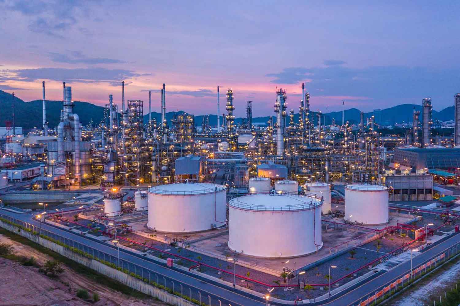 مصافي التكرير الآسيوية