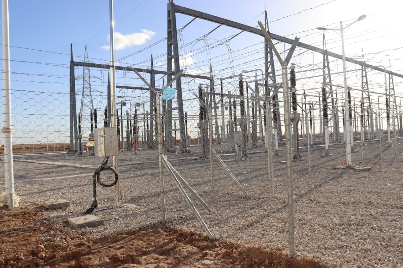 من داخل محطة القيروان للطاقة الشمسية